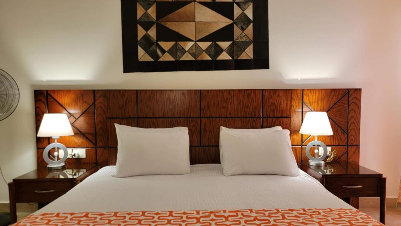 Marsa Alam Oyster Bay Beach Resort - Luxury Serviced Condo מראה חיצוני תמונה
